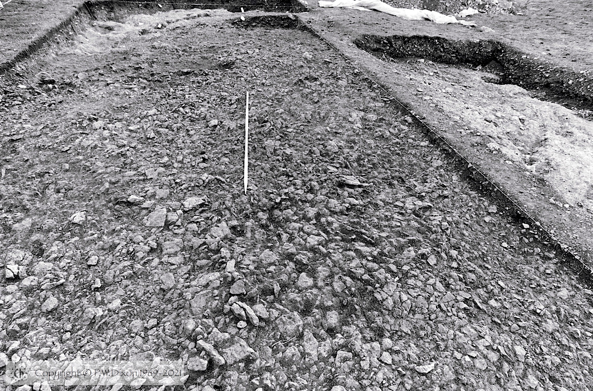 B85272
